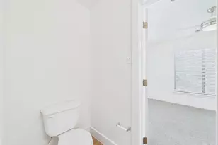 711 W 32nd St, Austin, TX 78705 - Photo 21