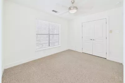 711 W 32nd Street #111, Austin, TX 78705 - Photo 23