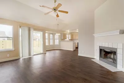 202 Quail Circle, Hutto, TX 78634 - Photo 5