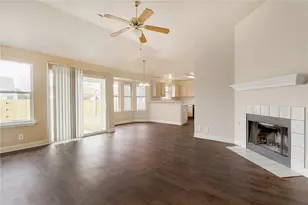 202 Quail Cir, Hutto, TX 78634 - Photo 5