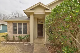 202 Quail Cir, Hutto, TX 78634 - Photo 3