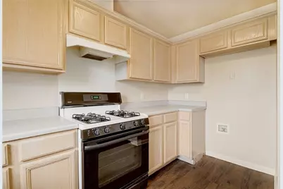 202 Quail Circle, Hutto, TX 78634 - Photo 11