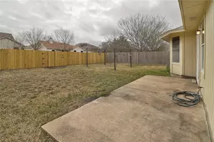 202 Quail Cir, Hutto, TX 78634 - Photo 25