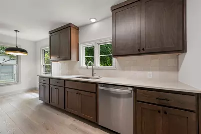 1711 S Main Street, Georgetown, TX 78626 - Photo 13