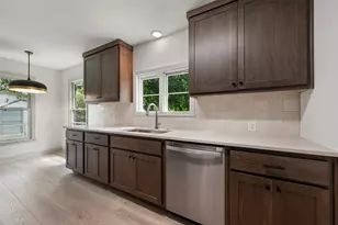 1711 S Main St, Georgetown, TX 78626 - Photo 13