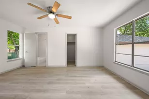 1711 S Main St, Georgetown, TX 78626 - Photo 17