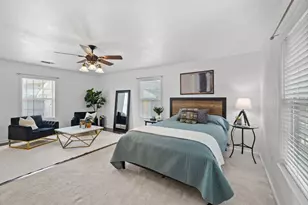 902 Mansell Ave, Austin, TX 78702 - Photo 13