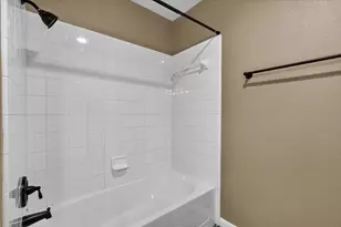 15708 Fisher Island Dr, Austin, TX 78717 - Photo 25