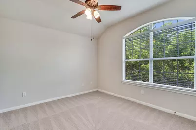 4029 Lake Edge Way, Pflugerville, TX 78660 - Photo 17