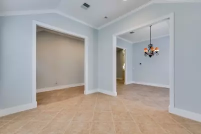 8401 Caledonia Drive, Austin, TX 78717 - Photo 7