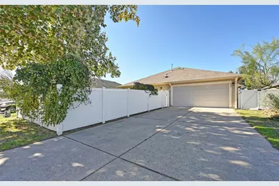932 Great Sand Dunes Avenue, Pflugerville, TX 78660 - Photo 27