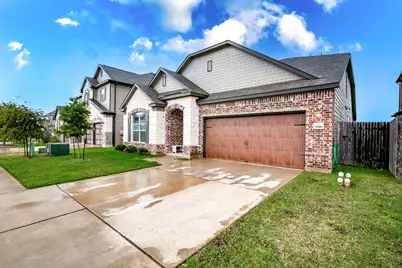 7616 Groundhog Way, Austin, TX 78744 - Photo 3