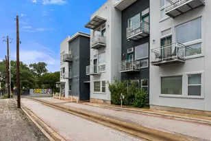 2931 E 12th St, Austin, TX 78702 - Photo 1