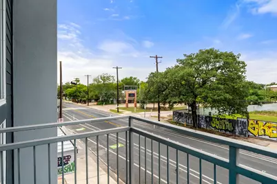 2931 E 12th Street #201, Austin, TX 78702 - Photo 21