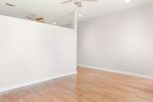 2931 E 12th St, Austin, TX 78702 - Photo 13
