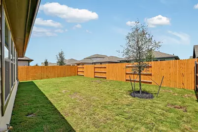 113 Malibu, Hutto, TX 78634 - Photo 31