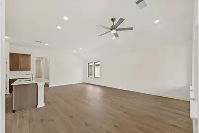 113 Malibu, Hutto, TX 78634 - Photo 9