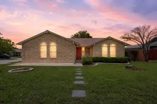1006 Edgerly Ln, Pflugerville, TX 78660 - Photo 1