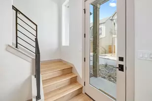 1732 Bunche Rd, Austin, TX 78721 - Photo 11