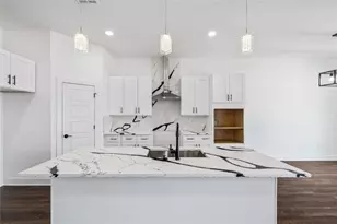 242 Amaranta Ln, Del Valle, TX 78616 - Photo 19