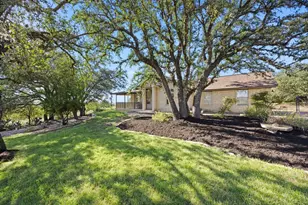 4802 Thunderbird, Lago Vista, TX 78645 - Photo 3