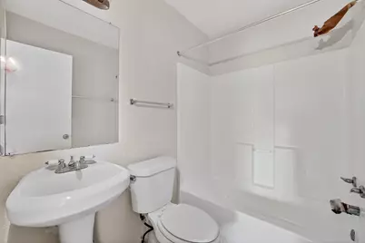 306 Calhoun Drive, Rockdale, TX 76567 - Photo 13