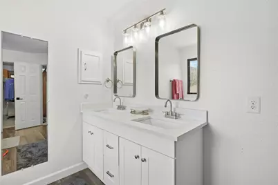 5611 Magee Bend, Austin, TX 78749 - Photo 17