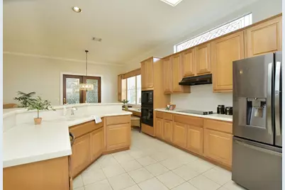 226 Whispering Wind Drive, Georgetown, TX 78633 - Photo 15