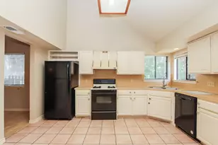 13121 New Boston Bend, Austin, TX 78729 - Photo 7
