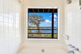 501 Coventry Rd, Spicewood, TX 78669 - Photo 15