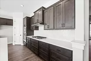 173 Seaside Sparrow Wy, Kyle, TX 78640 - Photo 11