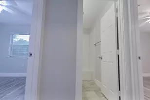 1513 Camp Craft Rd, West Lake Hills, TX 78746 - Photo 5