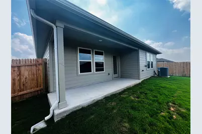 315 Darwin Place, Lockhart, TX 78644 - Photo 15