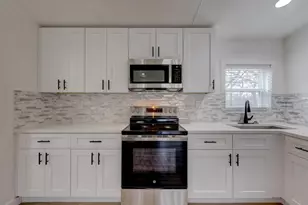 4504 Atlantis Dr, Austin, TX 78725 - Photo 7