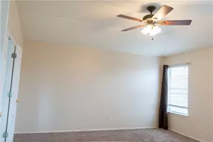 1608 Diana Dr, Round Rock, TX 78664 - Photo 27