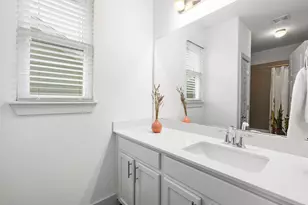 2307 Hermia St, Austin, TX 78741 - Photo 29
