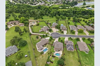 1126 Enclave Way, Hutto, TX 78634 - Photo 37