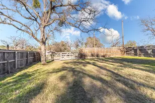 1517 Hill Way Dr, Granite Shoals, TX 78654 - Photo 17