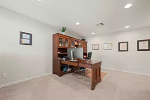 1201 Highknoll Ln, Georgetown, TX 78628 - Photo 9