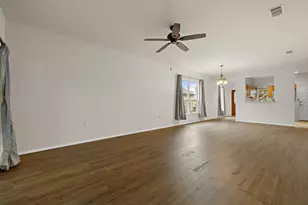 108 Farm Hill Dr, Georgetown, TX 78633 - Photo 5