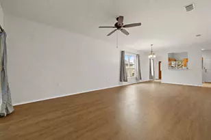 108 Farm Hill Dr, Georgetown, TX 78633 - Photo 5