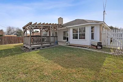 1808 Cedarlawn Street, Taylor, TX 76574 - Photo 25