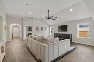 201 Little Draw Ln, Leander, TX 78641 - Photo 7