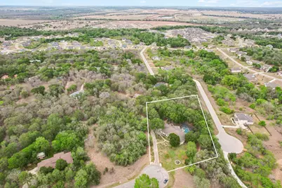 142 Llano Court, Cedar Creek, TX 78612 - Photo 33