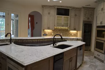 142 Llano Court, Cedar Creek, TX 78612 - Photo 31