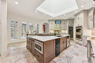 142 Llano Ct, Cedar Creek, TX 78612 - Photo 7