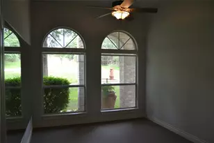 142 Llano Ct, Cedar Creek, TX 78612 - Photo 37