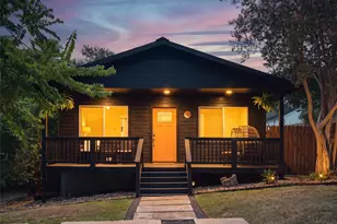 2501 E 11th St, Austin, TX 78702 - Photo 3