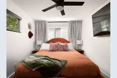 2501 E 11th Street #1, Austin, TX 78702 - Photo 19