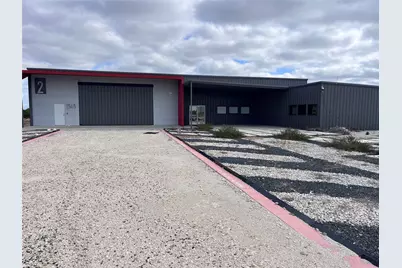 1551 County Road 221, Florence, TX 76527 - Photo 17